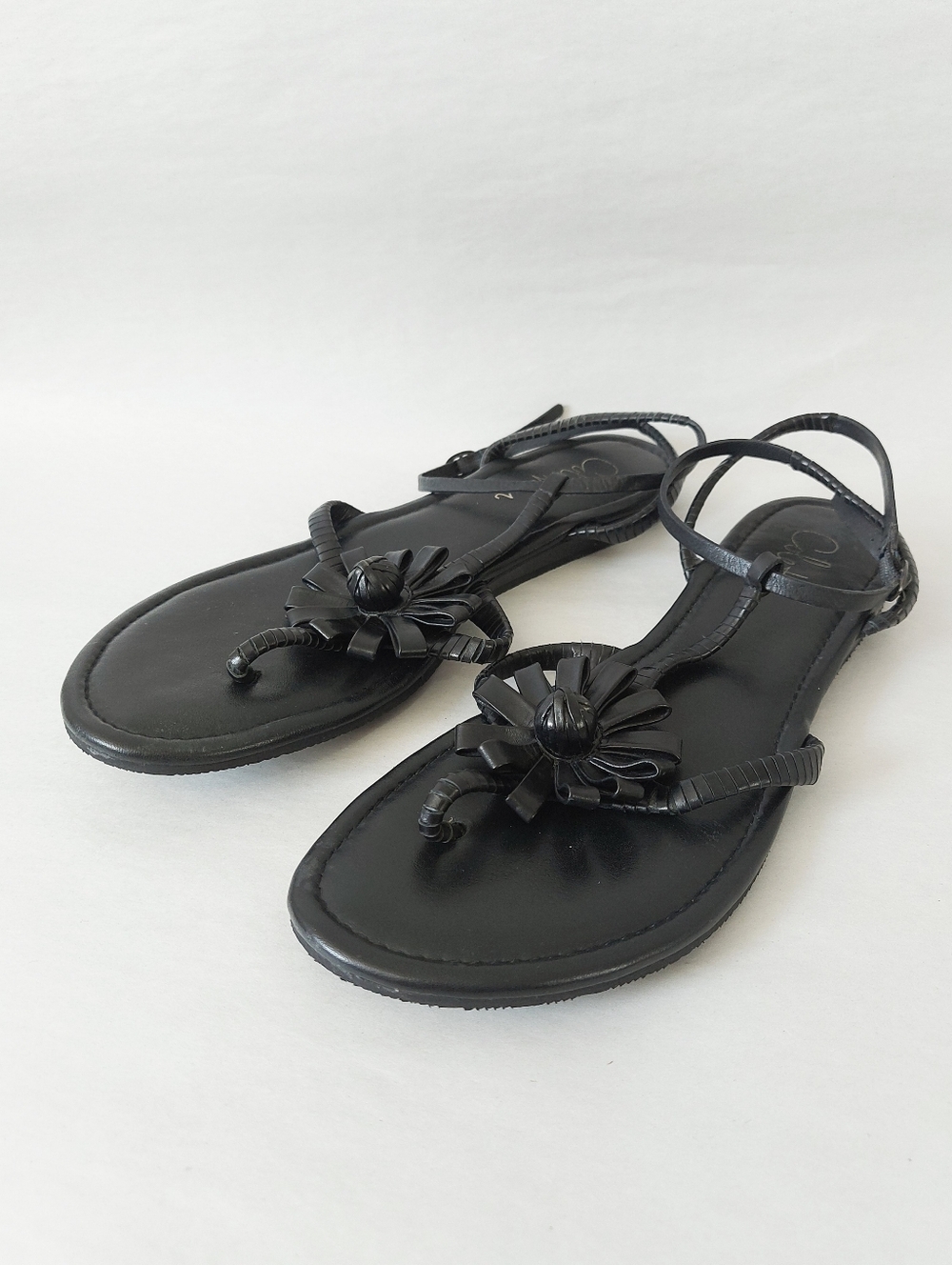 Cole Haan Women Black Floral Toe-Post Strappy Thong Sandals Size 9 Casual Flats